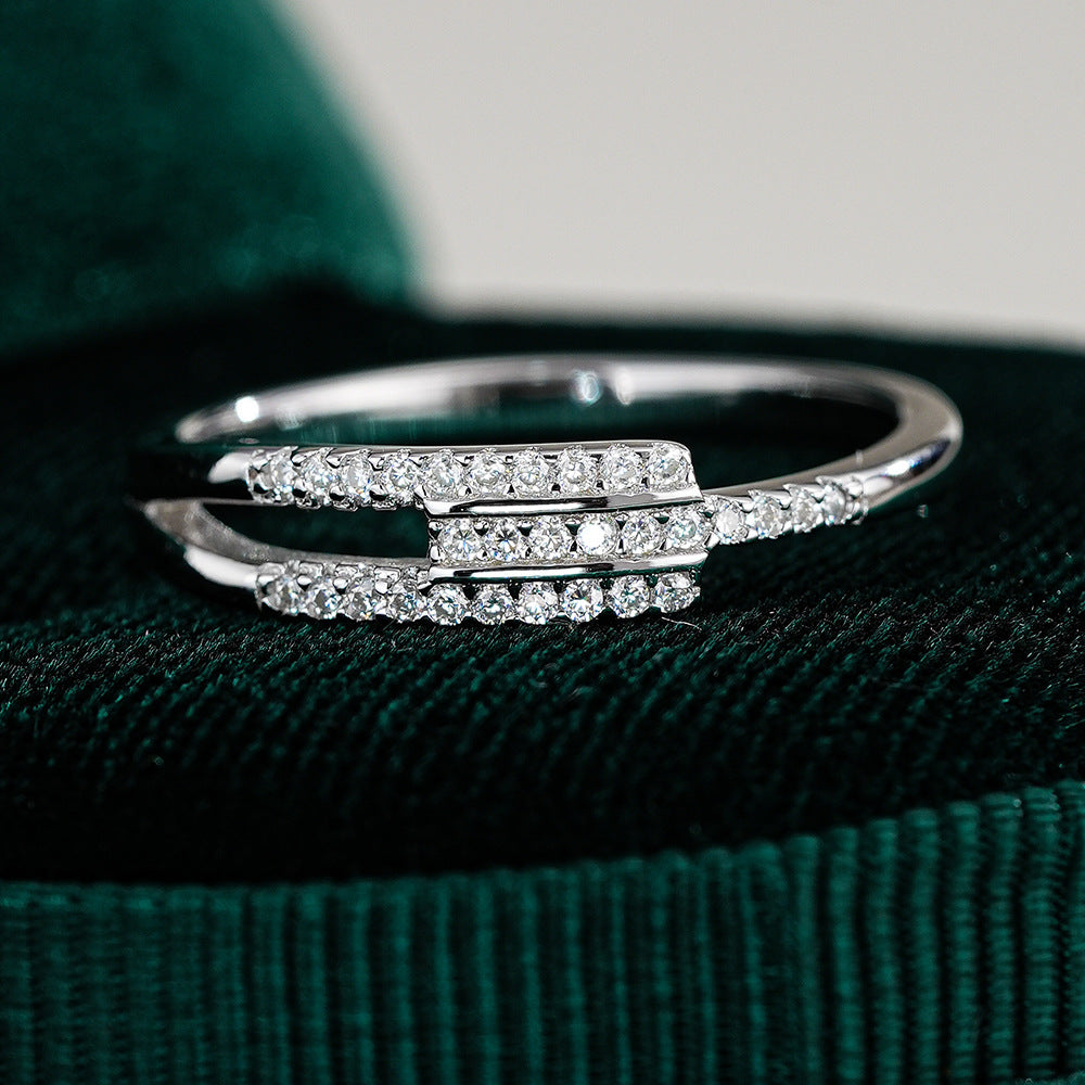 Elara | S925 Sterling Silver Asymmetrical Band Ring